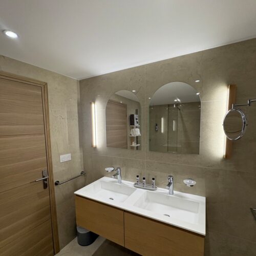 Garden Floor Studio with terrace