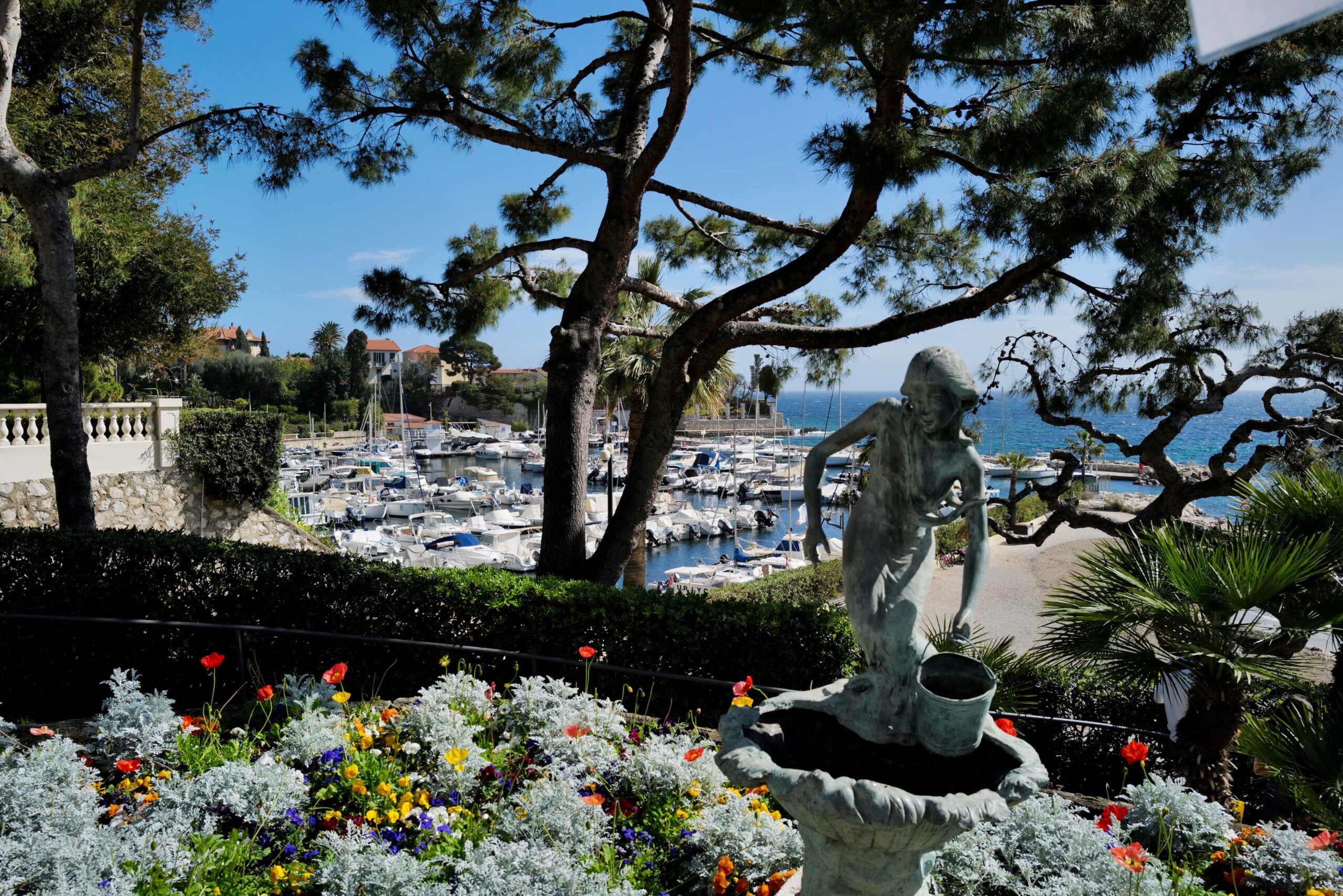 jardin statue